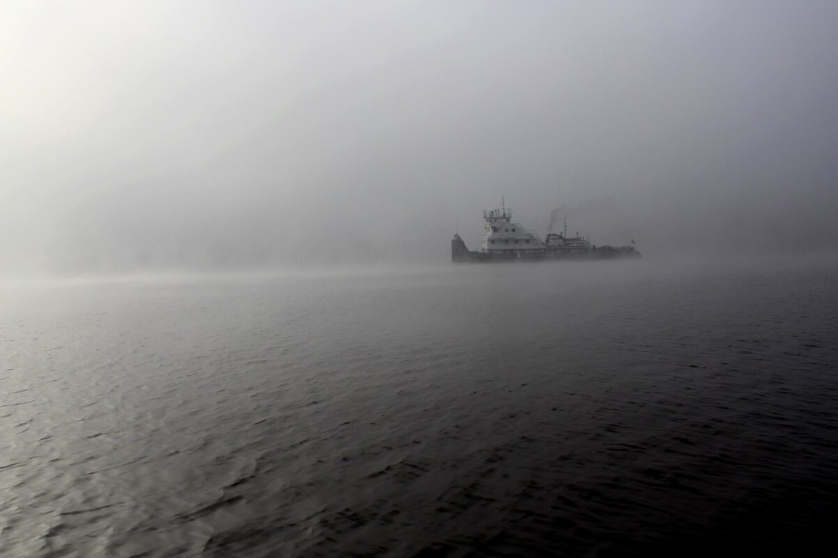 Буксир в тумане - Марсель Валеев