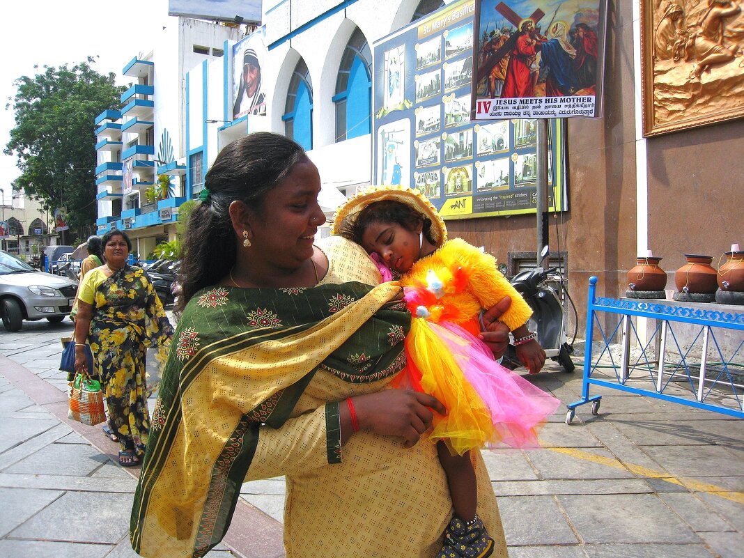 Индийская женщина с ребёнком. - unix (Илья Утропов)