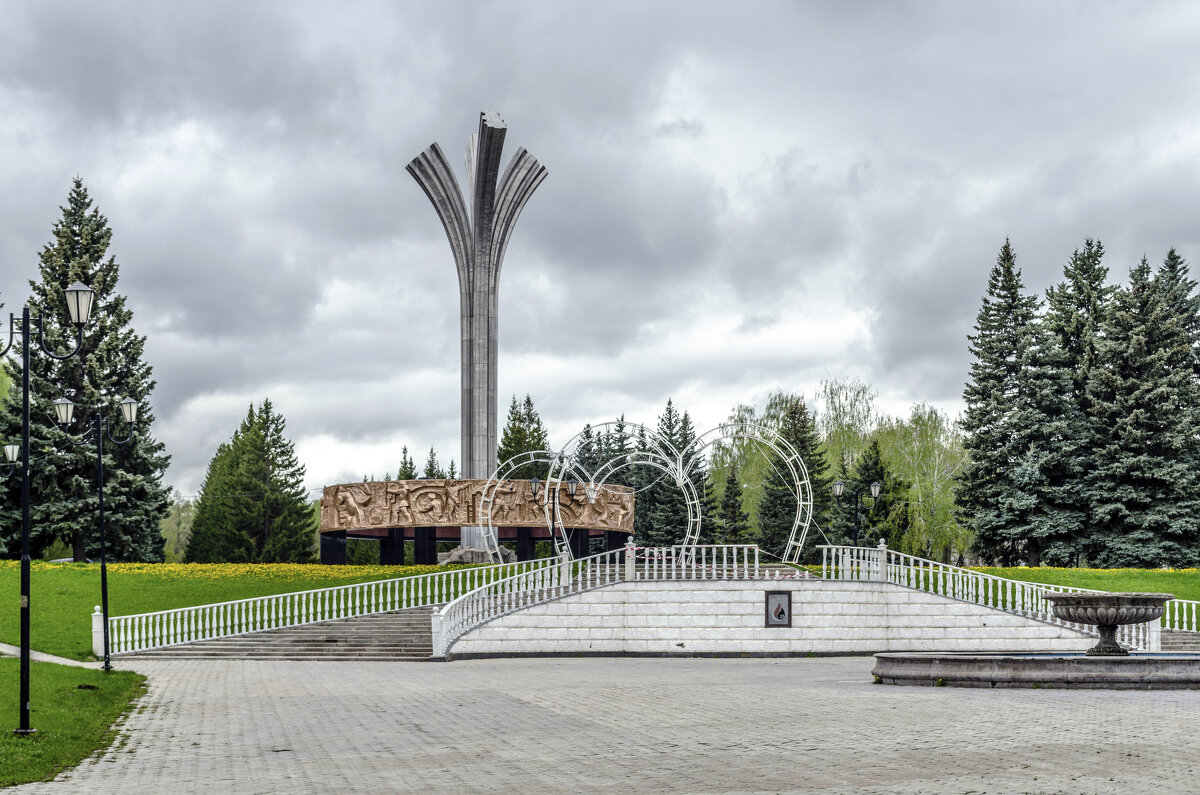 Первооткрывателям нефти - Андрей Щетинин Первооткрывателям нефти - Андрей Щетинин