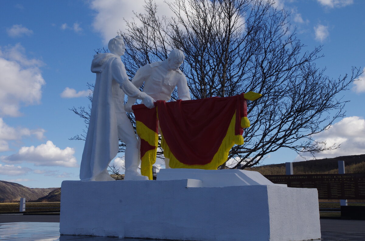 Скульптура «Два воина» - Сергей Швечков