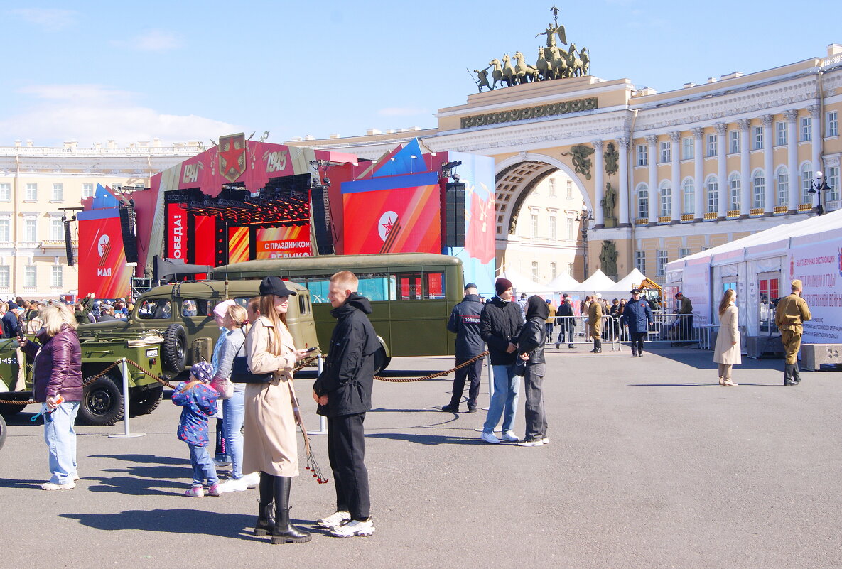 На ДВОРЦОВОЙ - Виктор Никитенко