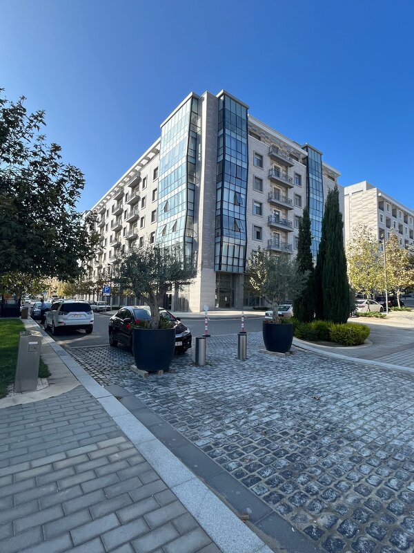 Белый город в Баку (Азербайджан) - Малик Рамазанов Белый город в Баку (Азербайджан) - Малик Рамазанов