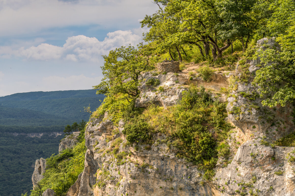 В горах в окрестностях станицы Даховская - Игорь Сикорский