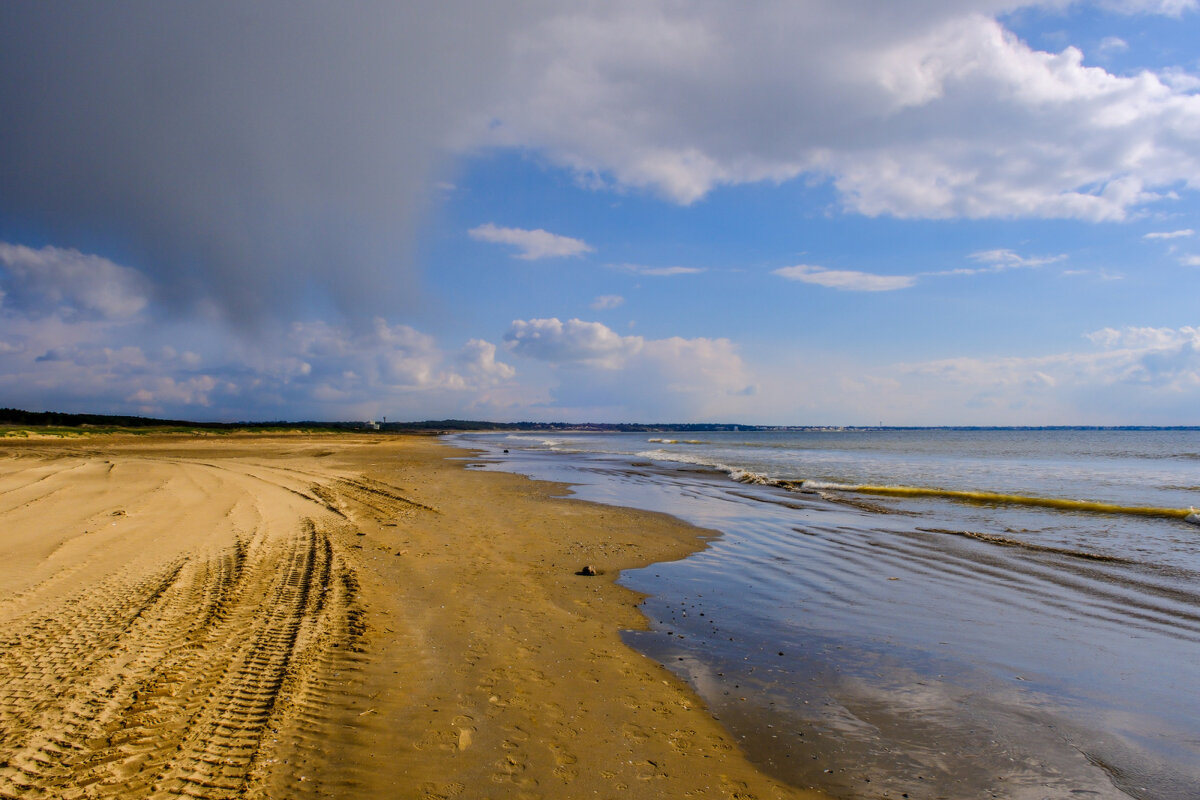 Бесконечный пустой пляж - Георгий А Бесконечный пустой пляж - Георгий А
