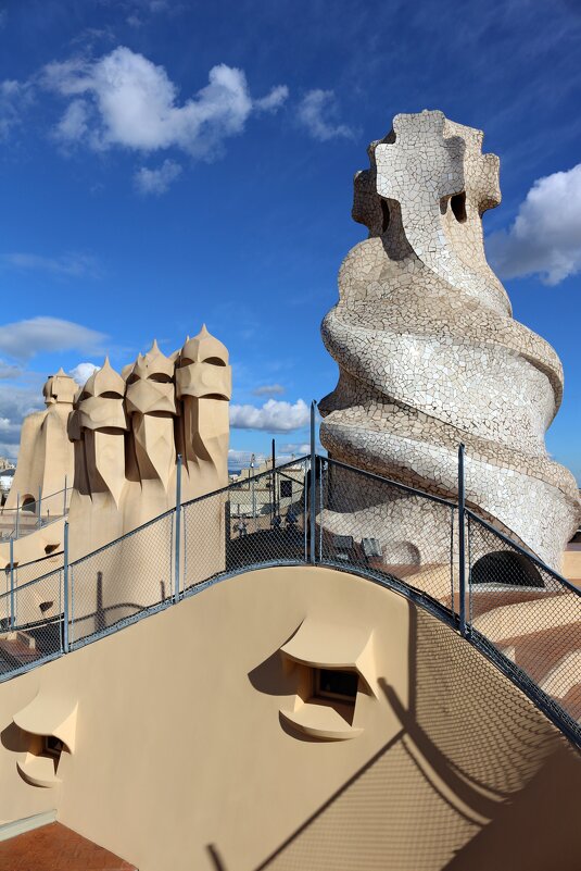 На крыше дома-пещеры - Ольга 