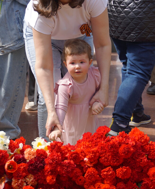 У Вечного Огня - Наталия Григорьева