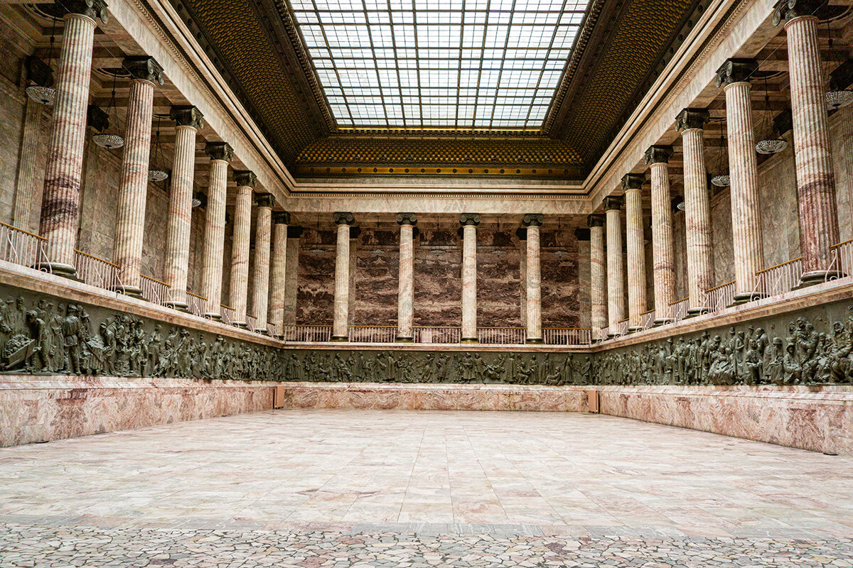 Мраморный зал - Ирина Соловьёва Мраморный зал - Ирина Соловьёва