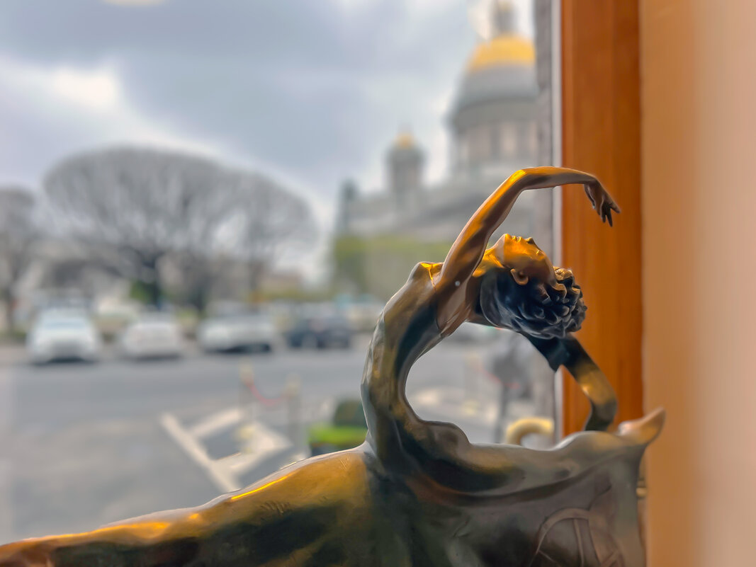 УлицаСанкт-Петербург - Дмитрий Иванов УлицаСанкт-Петербург - Дмитрий Иванов