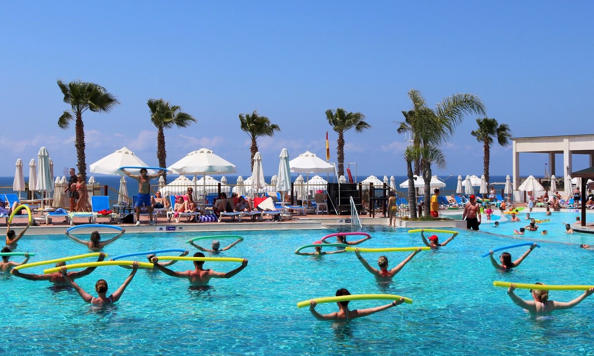 На зарядку становись! - Юрий. Шмаков