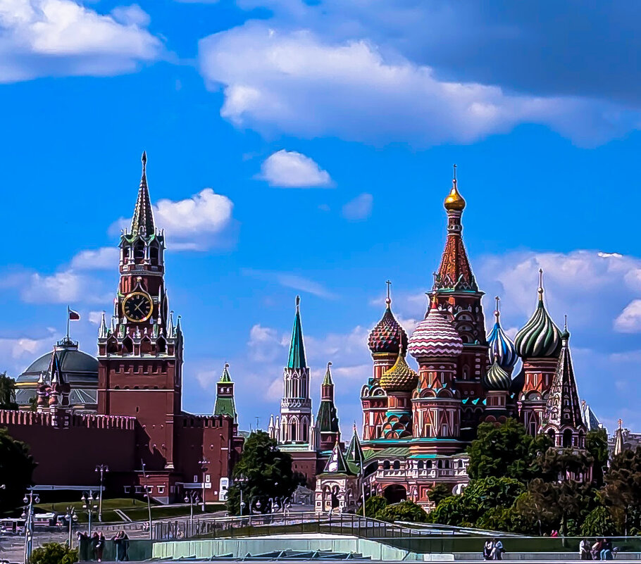 Вид на собор Василия Блаженного - Наталья Крюкова Вид на собор Василия Блаженного - Наталья Крюкова