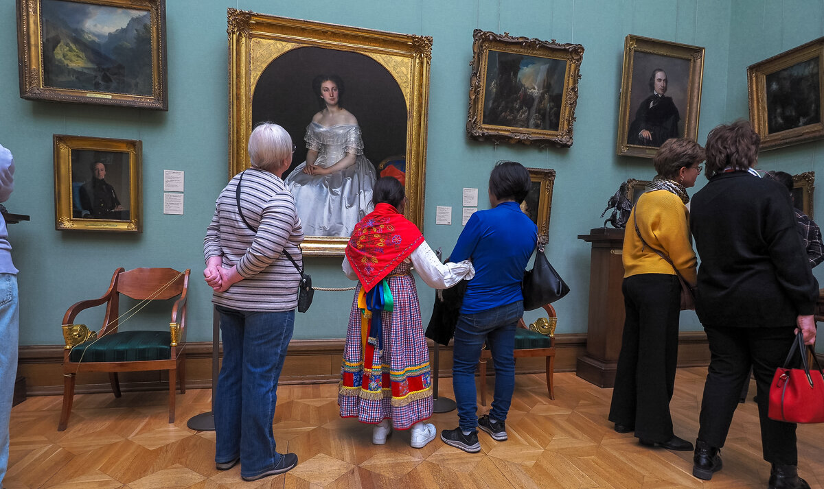 Зарисовка из Музея - юрий поляков