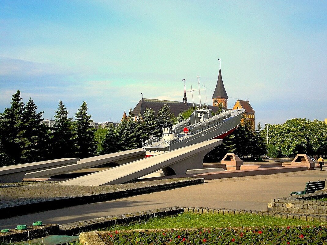 Поклонение памяти былого… - Сергей Карачин