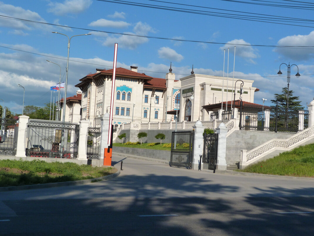 Завершены постройки зданий  Соборной мечети - Валентин Семчишин