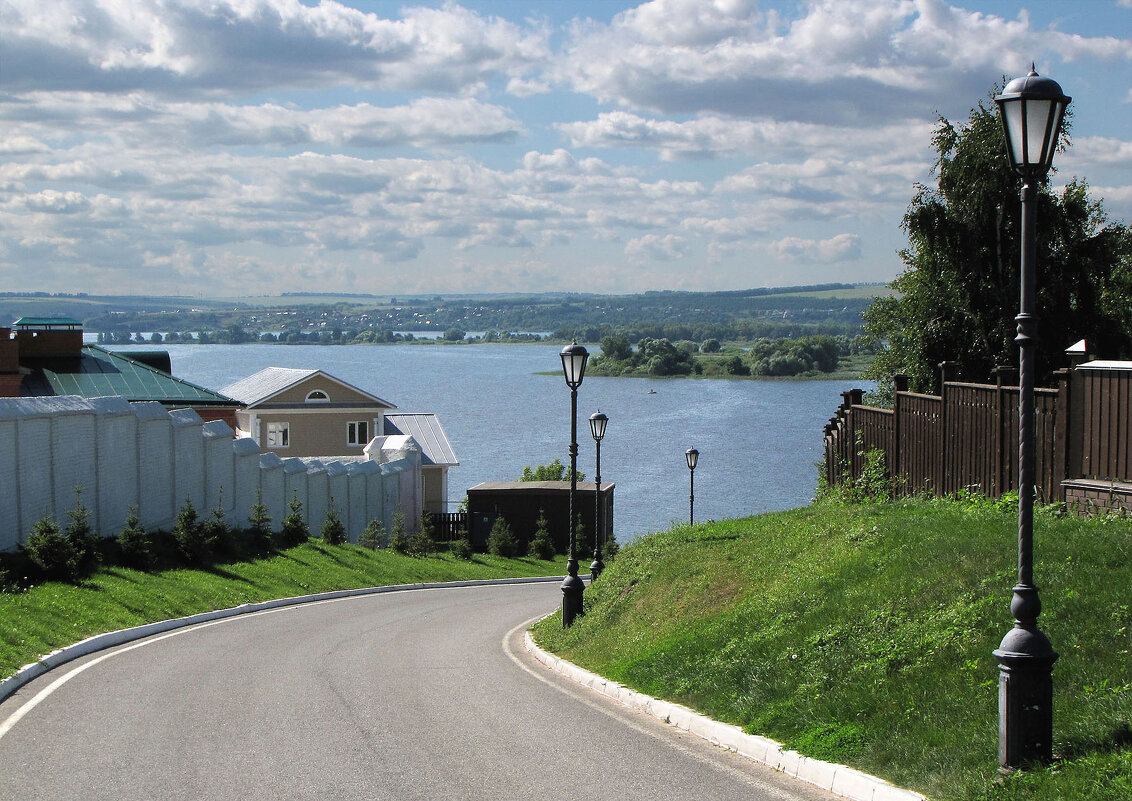 Улица Сергиевский Спуск - Александр Ильчевский Улица Сергиевский Спуск - Александр Ильчевский
