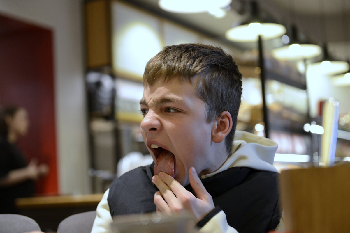 . - Алексей Неустроев