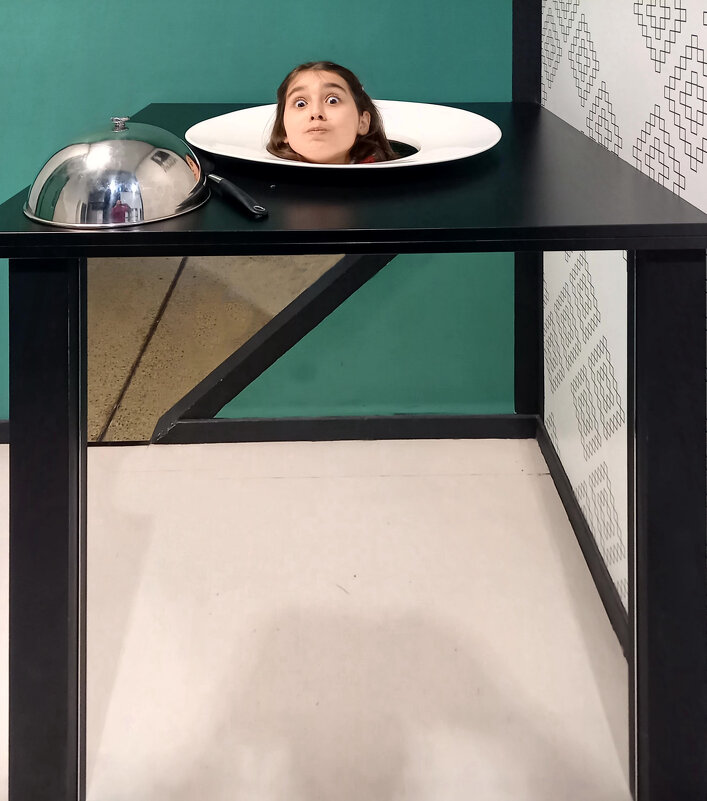 Говорящая голова (живая) - Oleg4618 Шутченко Говорящая голова (живая) - Oleg4618 Шутченко