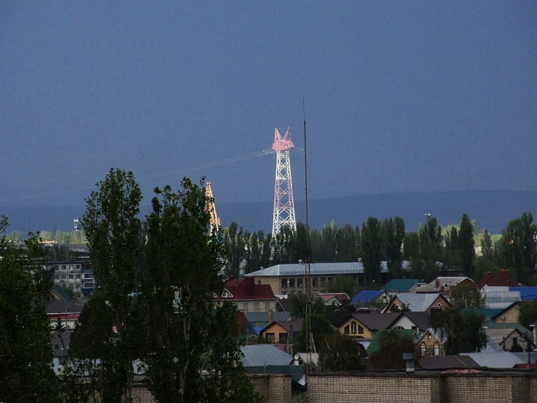 вид из окна в приближении - Елена Шаламова вид из окна в приближении - Елена Шаламова