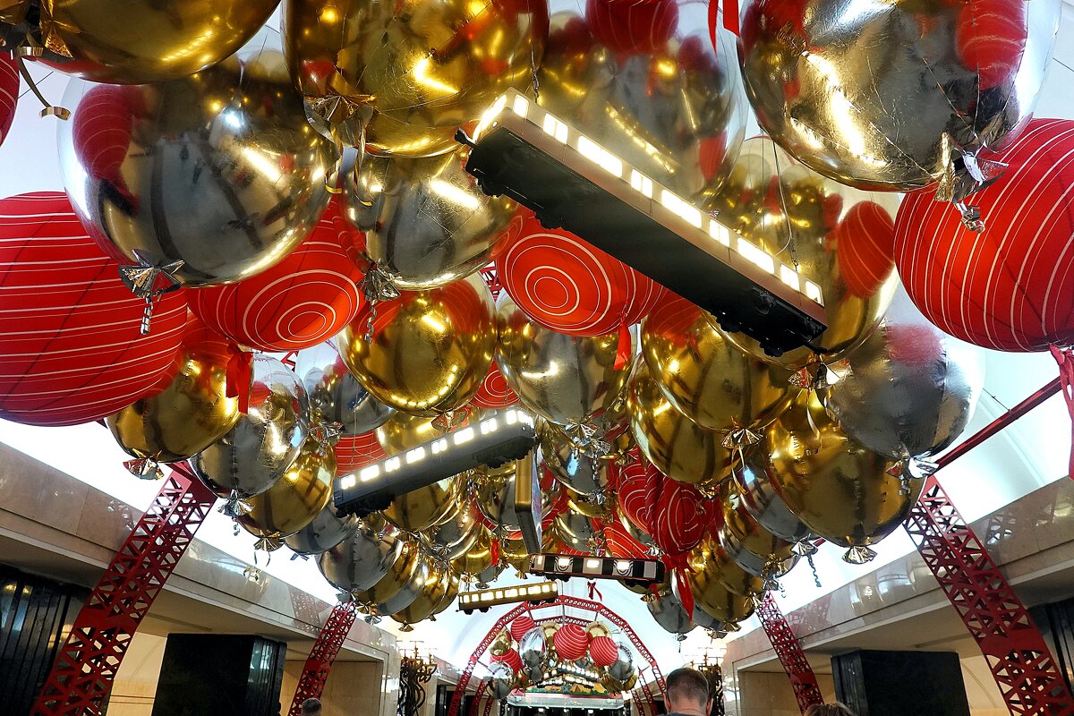 В честь дня рождения Московского Метро. - Татьяна Помогалова