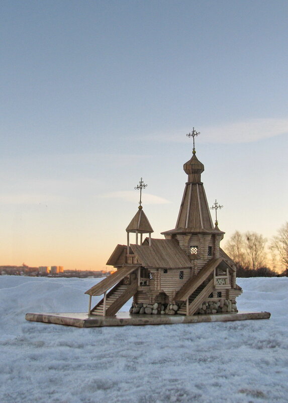 храм Серафима Саровского. 1995г. Новоуральск. Свердловская олб. - Юрий Шевляков храм Серафима Саровского. 1995г. Новоуральск. Свердловская олб. - Юрий Шевляков