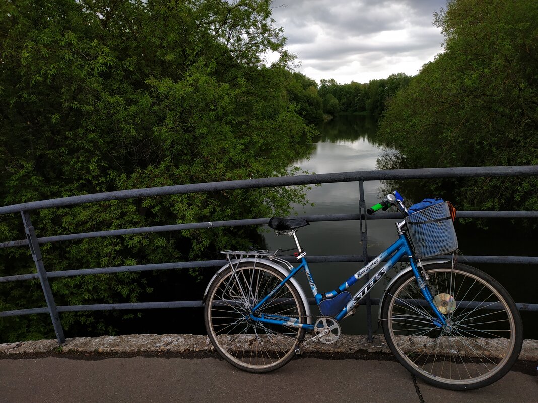Природа очень хмурилась - Андрей Лукьянов Природа очень хмурилась - Андрей Лукьянов