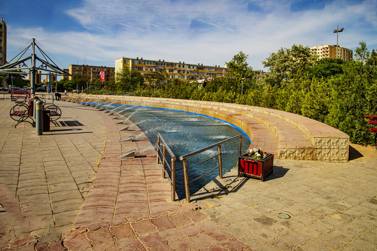 Фонтан - Анатолий Чикчирный Фонтан - Анатолий Чикчирный