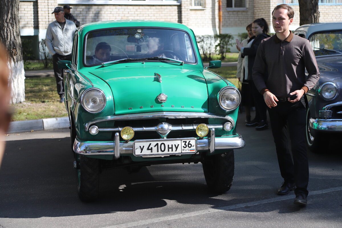 Москвич 410 - Андрей Л. В. Москвич 410 - Андрей Л. В.