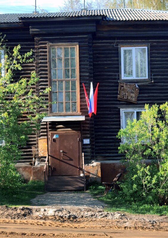 май на ул.Победа - Любовь 