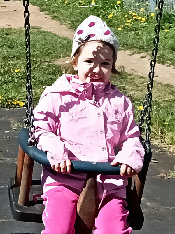 На качелях - Veera V На качелях - Veera V