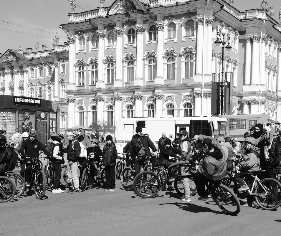 /// - Виктор Никитенко