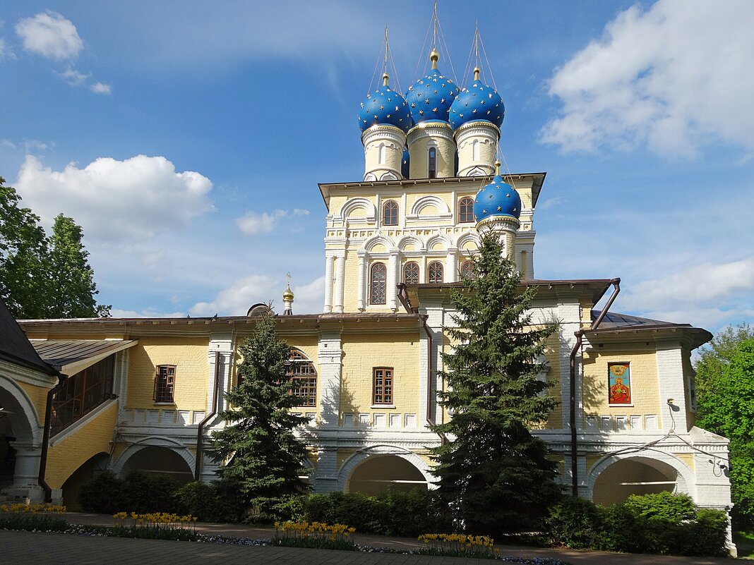 Церковь Казанской иконы Божией Матери - Лидия Бусурина Церковь Казанской иконы Божией Матери - Лидия Бусурина