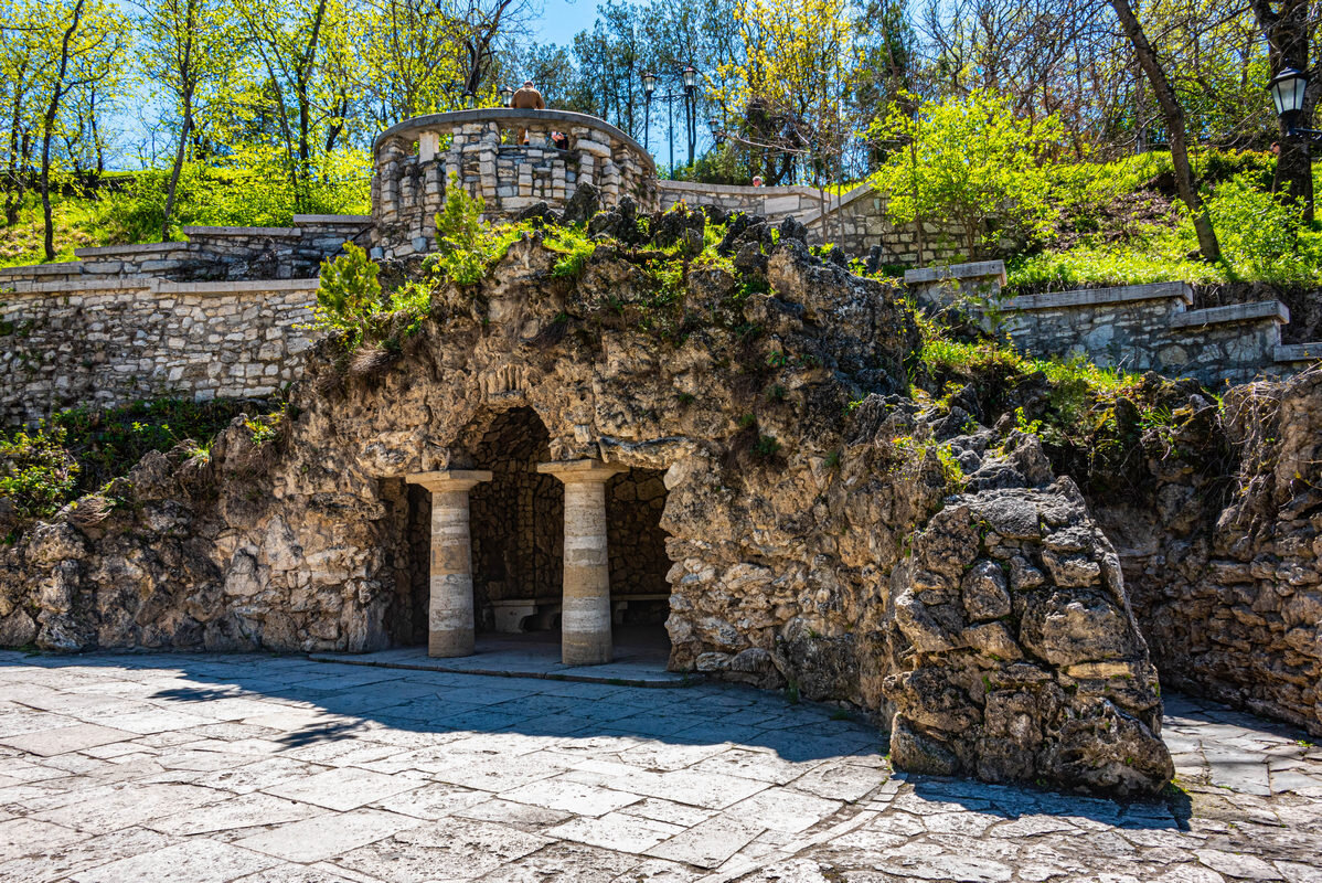 Грот Дианы - Дмитрий Лупандин Грот Дианы - Дмитрий Лупандин
