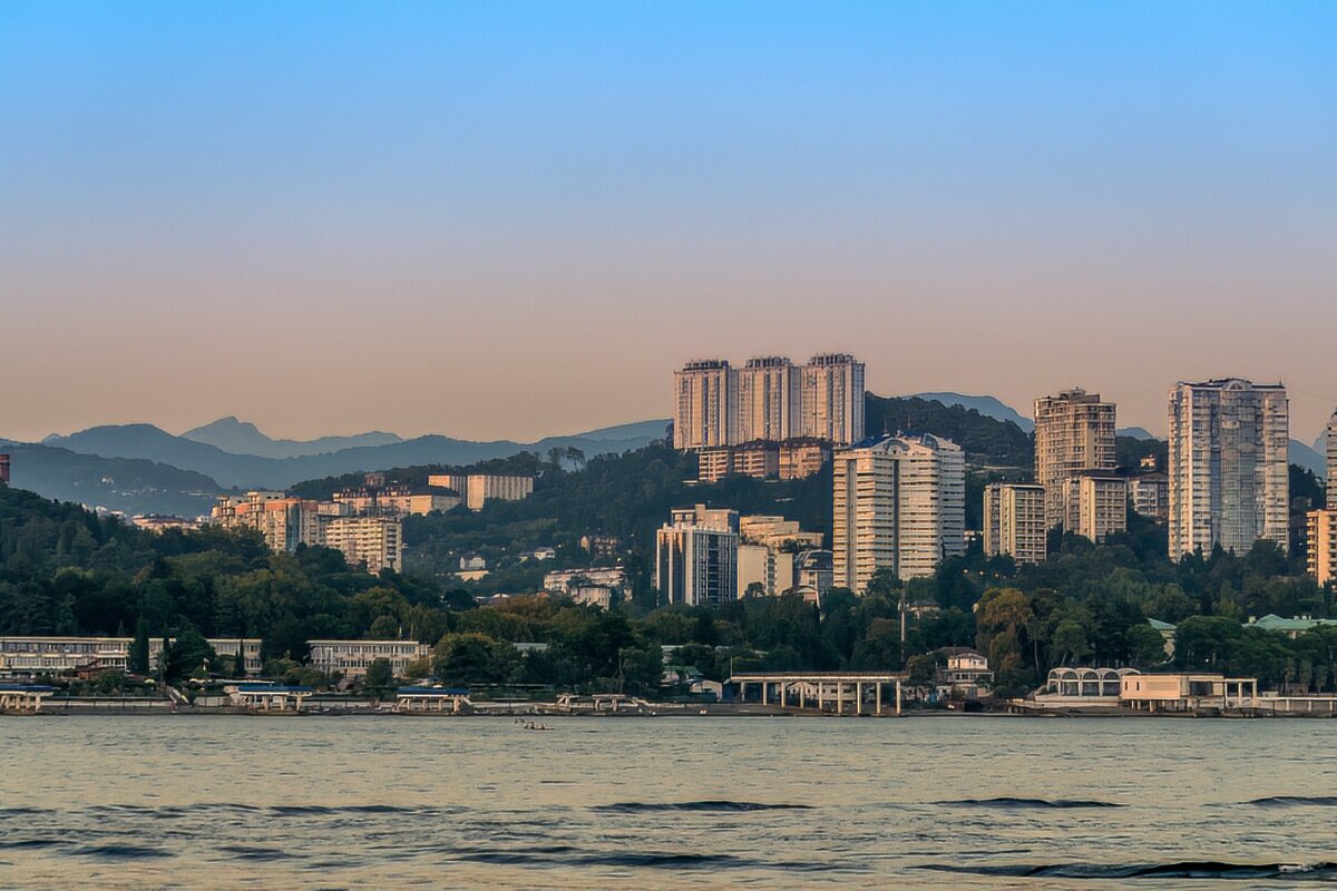 В городе Сочи не очень то и темные ночи - Игорь Сикорский В городе Сочи не очень то и темные ночи - Игорь Сикорский