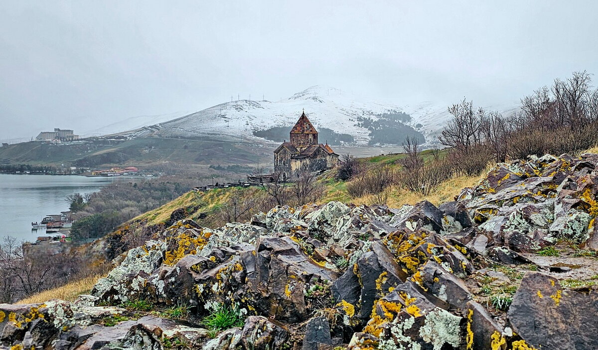 Монастырь Святых Апостолов - Михаил Свиденцов