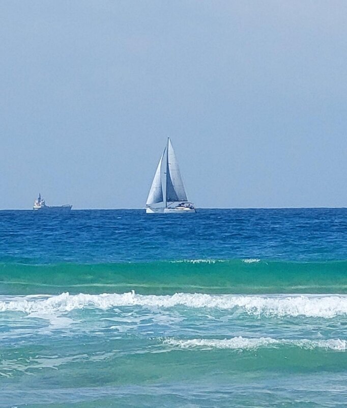 Белеет парус одинокий! - Светлана Хращевская Белеет парус одинокий! - Светлана Хращевская