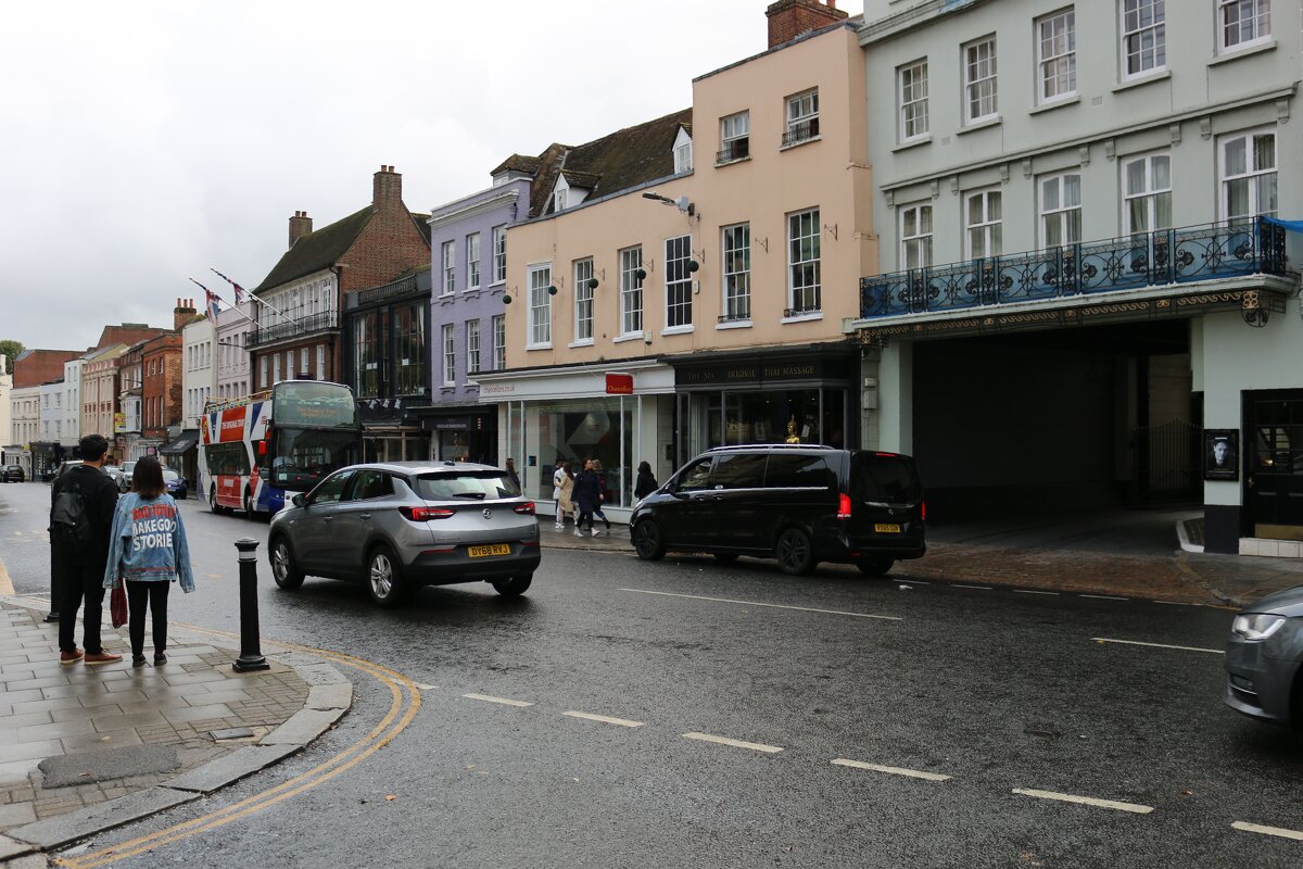 Улочки Виндзора - Ольга Улочки Виндзора - Ольга