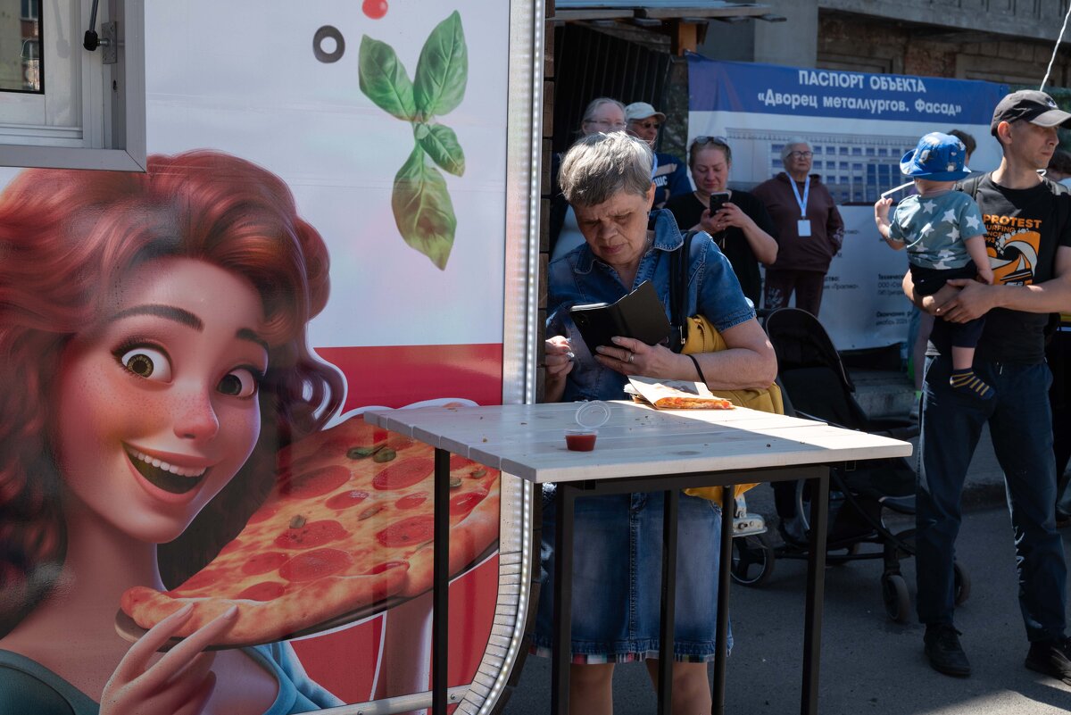 *** - Валерий Михмель 