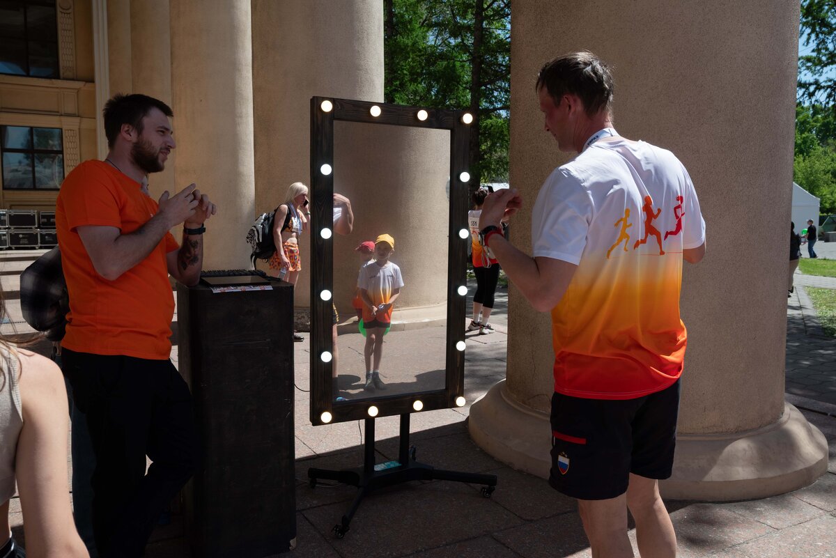 *** - Валерий Михмель 