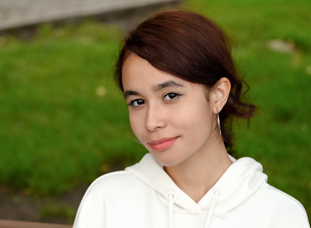 Уличный портрет. - Андрей В.