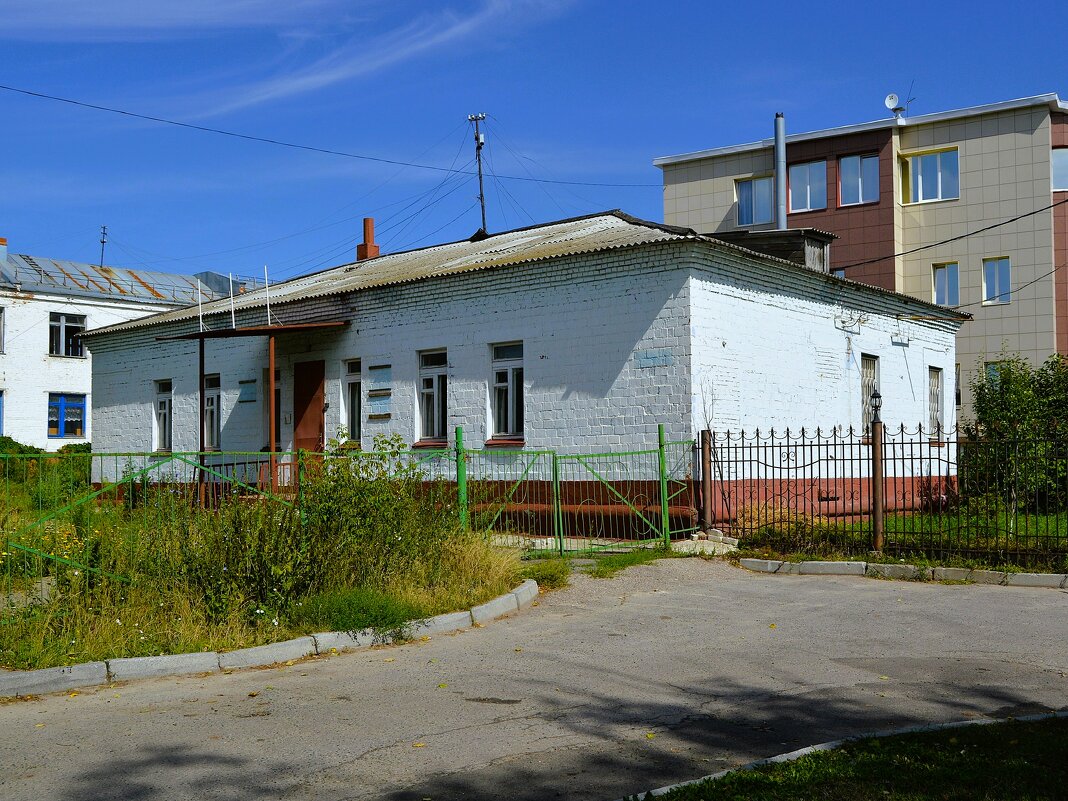 Чебоксары. Здание инспекции по маломерным судам. - Пётр Чернега Чебоксары. Здание инспекции по маломерным судам. - Пётр Чернега