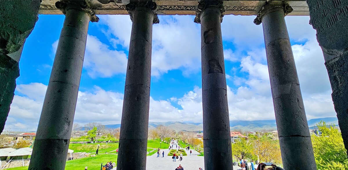 Храм Гарни́ (арм. Գառնու տաճար) - Михаил Свиденцов