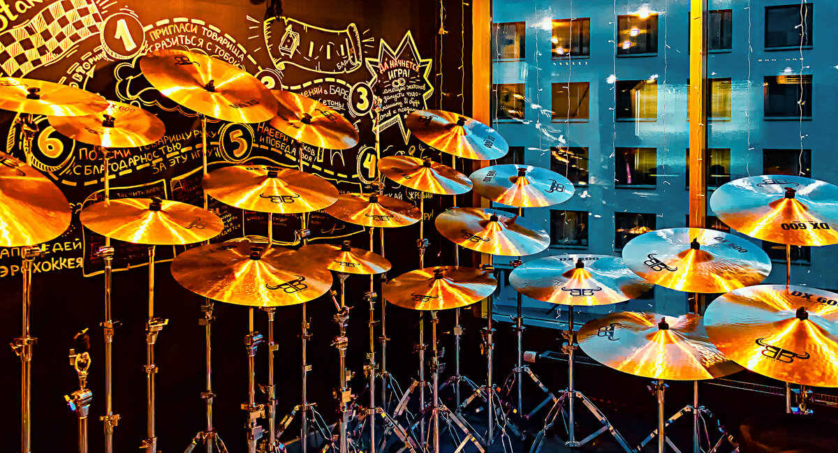 Медь должна звенеть! - Игорь Викторов