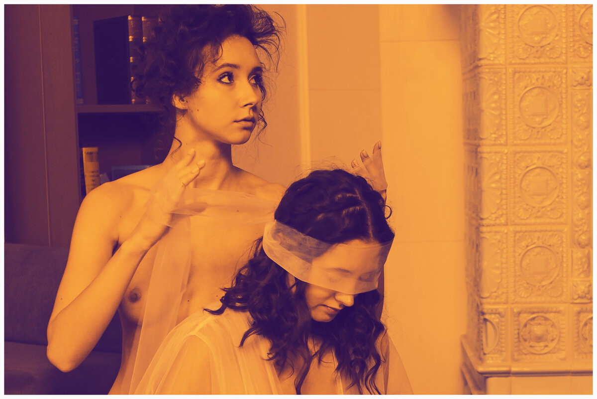 Диша и Настя - Макс Аксёнов Диша и Настя - Макс Аксёнов