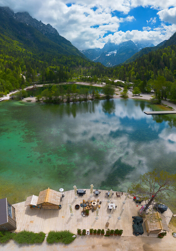 Горное озеро - Сергей Титов Горное озеро - Сергей Титов