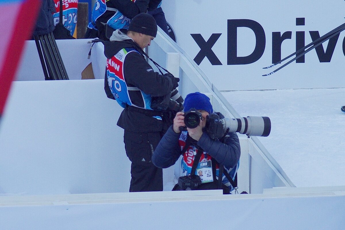 Кто первый? - Сергей Швечков Кто первый? - Сергей Швечков