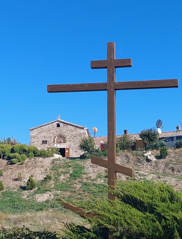 Храм во имя святого великомученика Георгия Победоносца 14 в - ИРЭН@ .