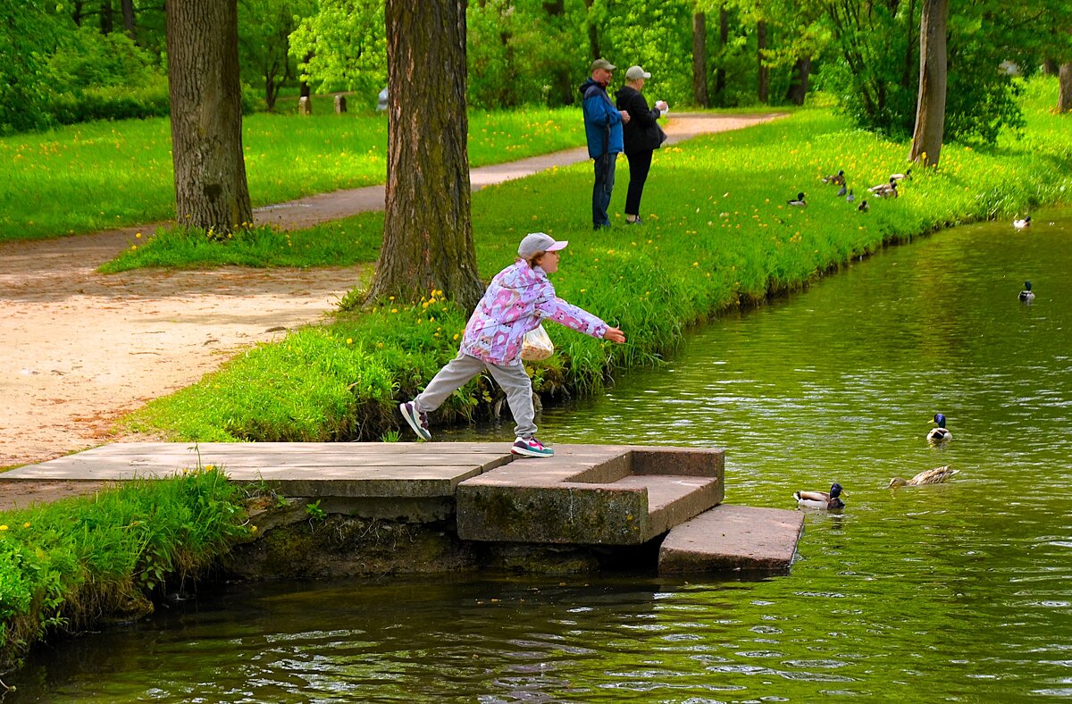 1 июня Международный день защиты детей. - Sergey Gordoff 1 июня Международный день защиты детей. - Sergey Gordoff