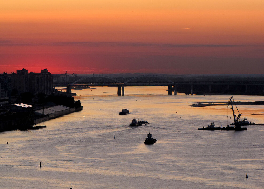 Место впадения Оки в Волгу - Александр Ильчевский 