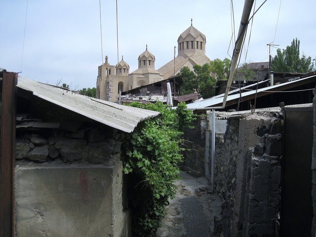"Переулочки Арбата, как мне дорог ваш покой..." - unix (Илья Утропов) "Переулочки Арбата, как мне дорог ваш покой..." - unix (Илья Утропов)