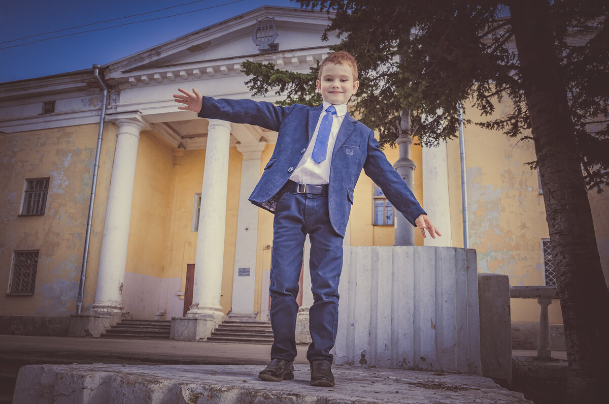 Здравствуй, мир !!! - Александр Филатов Здравствуй, мир !!! - Александр Филатов