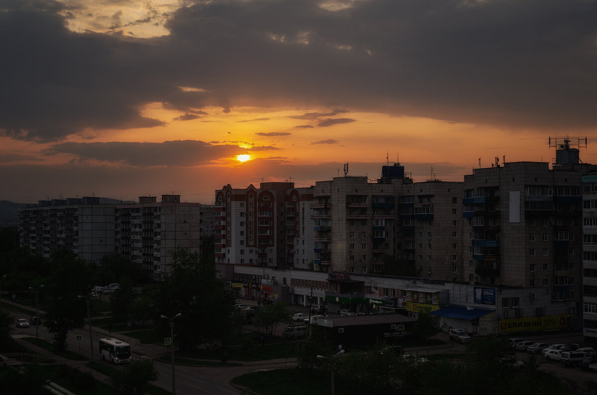 На закате дня. - Виктор Иванович Чернюк На закате дня. - Виктор Иванович Чернюк